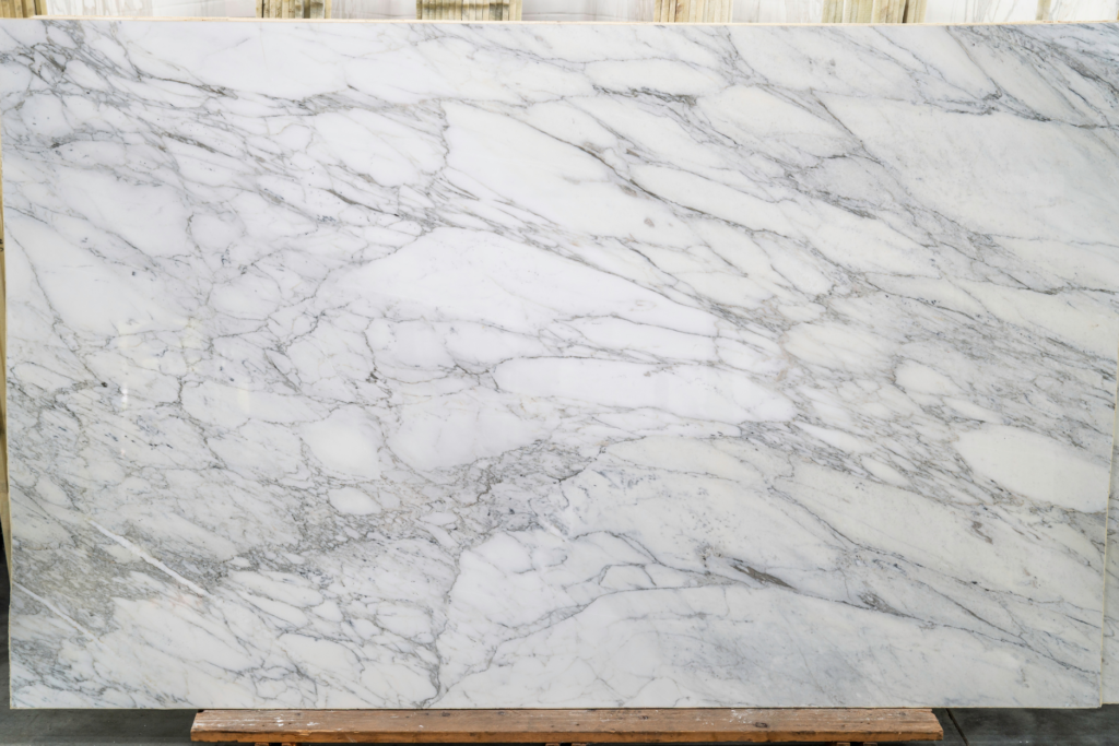 Calacatta Venato Slab