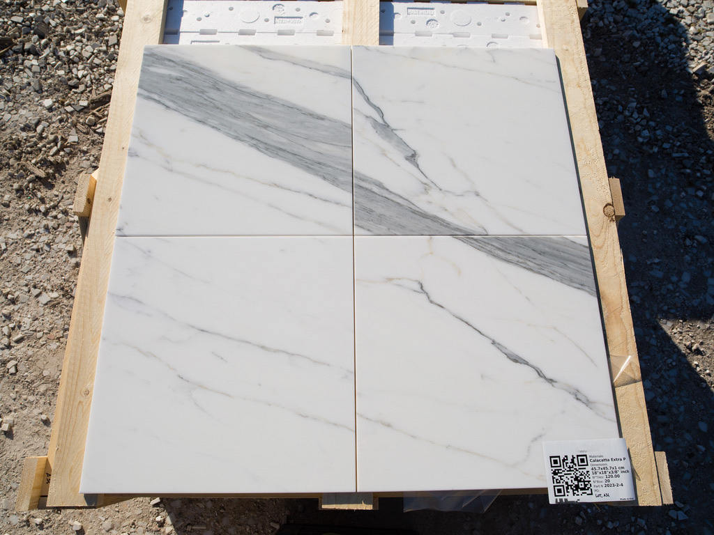 Statuary marble tile, 18″ × 18″, polished with beveled edges, at Mega Marble Atlanta